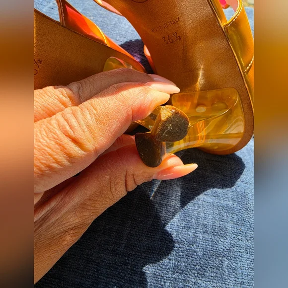 CHANEL Patent Leather Heels Vintage Women's Sandals Gold and Pink Size 36 1/2 - Picture 9 of 16